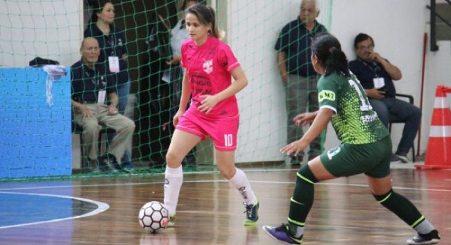 Amandinha em atuação na Libertadores Feminina 2018